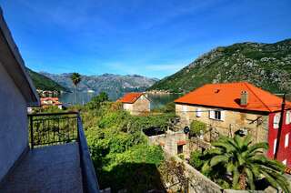 Апартаменты Apartments Djurovic Котор Апартаменты с 1 спальней, балконом и видом на море (для 4 взрослых)-15